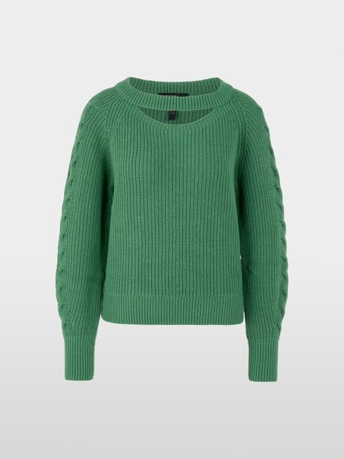 Pull découpé Knitted in Germany