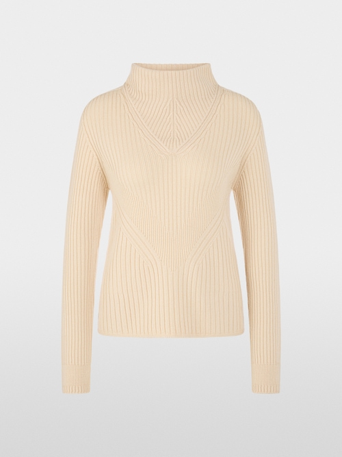 Pull à col montant Knitted in Germany