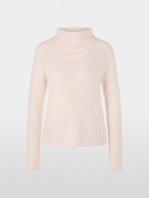 Pull à col montant Knitted in Germany