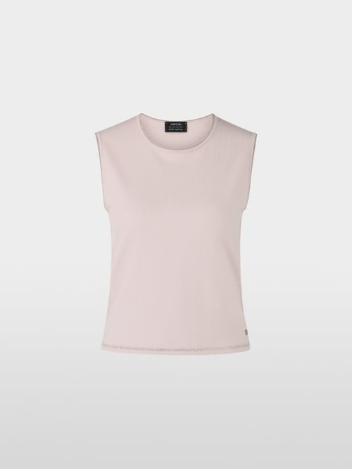 Top fin Knitted in Germany