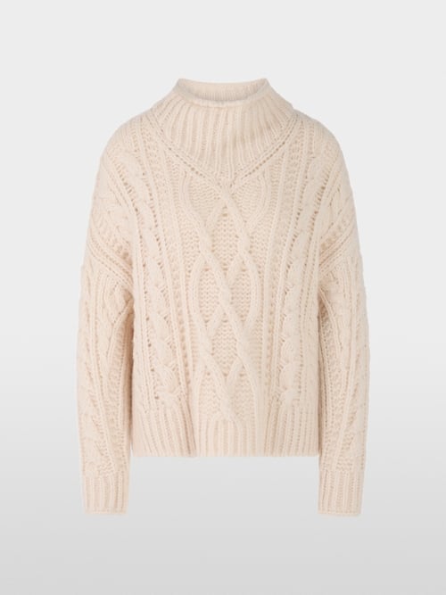 Tricoté en Allemagne Pull à motif torsadé
