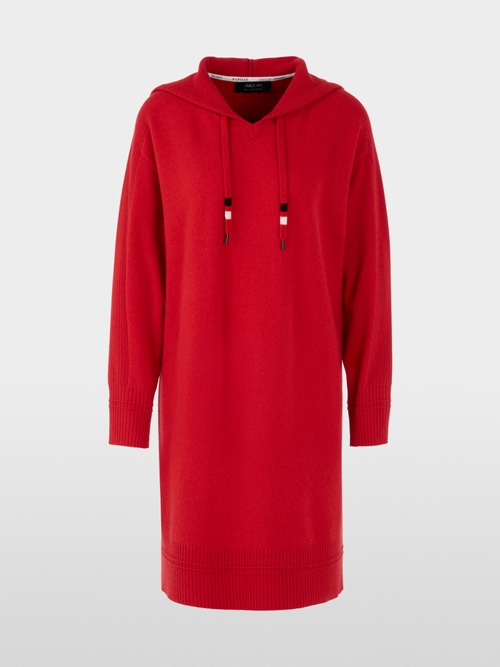 Robe en maille fine avec capuche