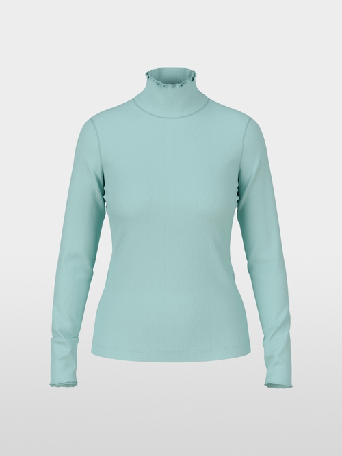 Plain long-sleeved turtleneck shirt