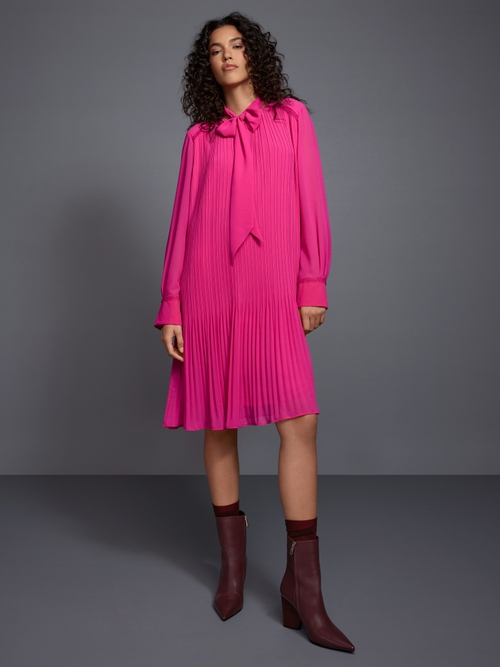 Chiffon dress with bow