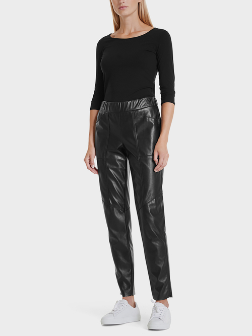 Pants in artificial leather