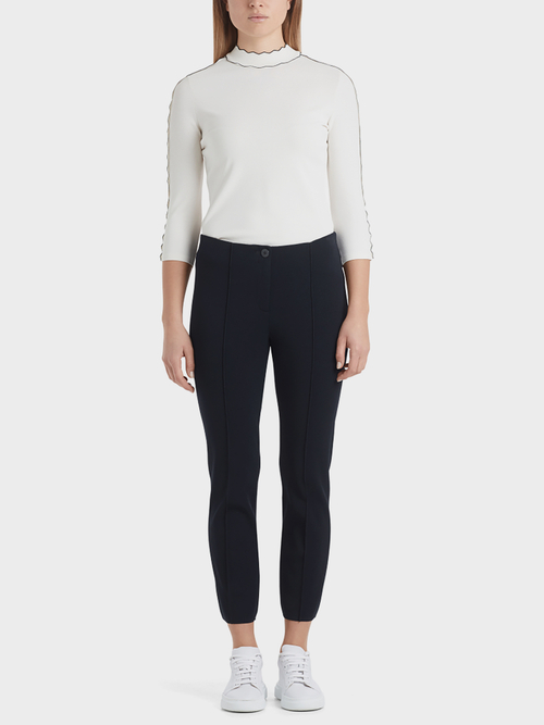 Pantalon slim tricoté en Allemagne