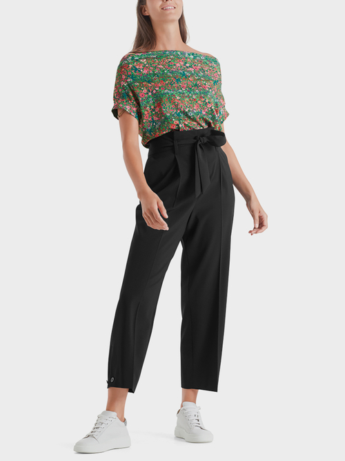 Paperbag pants with pure new wool