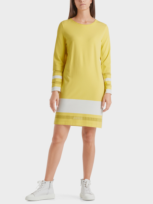 Kleid Knitted in Germany