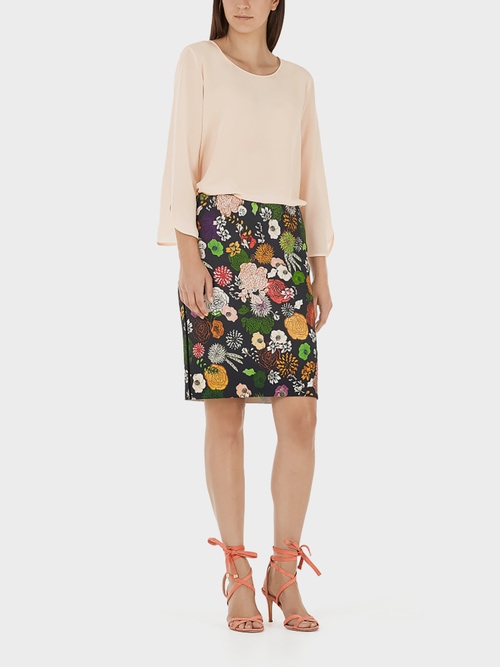 Ongecompliceerde zijden blouse