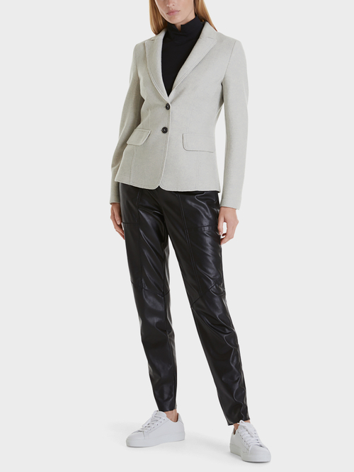 Blazer knitted in Germany