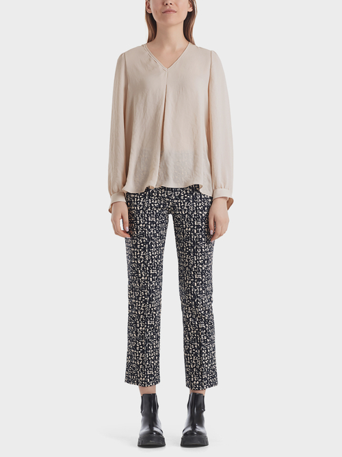 Fließende Bluse