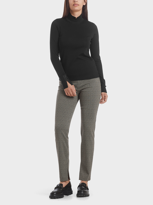 Stand-up collar top in cotton jersey