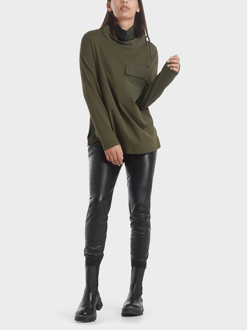 Jersey top with silk appliqués