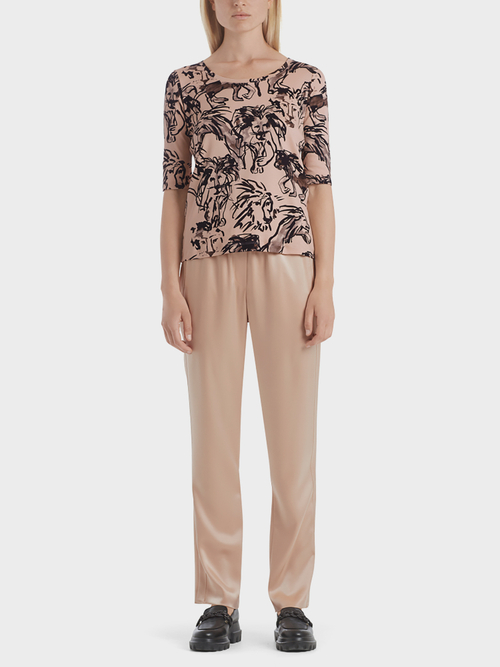 Half-sleeved shirt with lion print