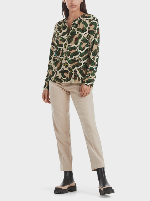 Blouseshirt met camouflageprint