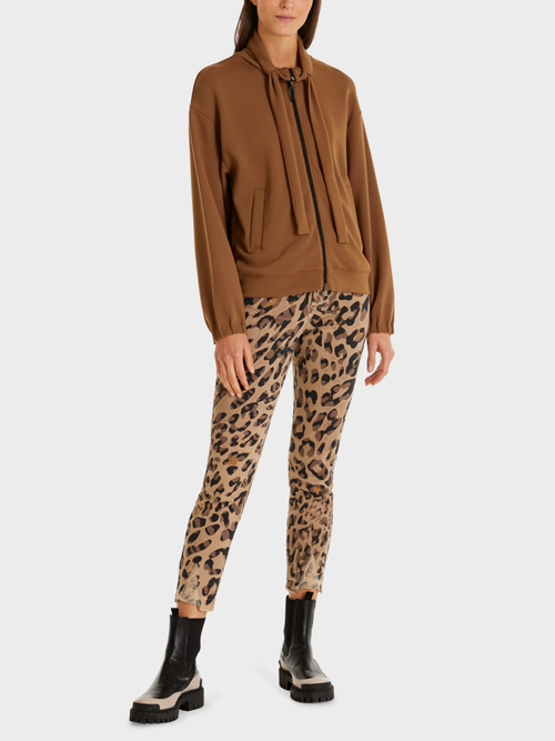 Sportive Jacke