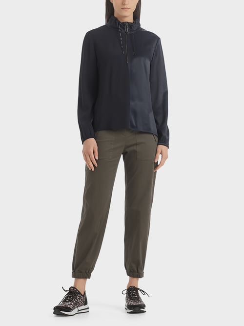 Blusenshirt mit asymmetrischem Look