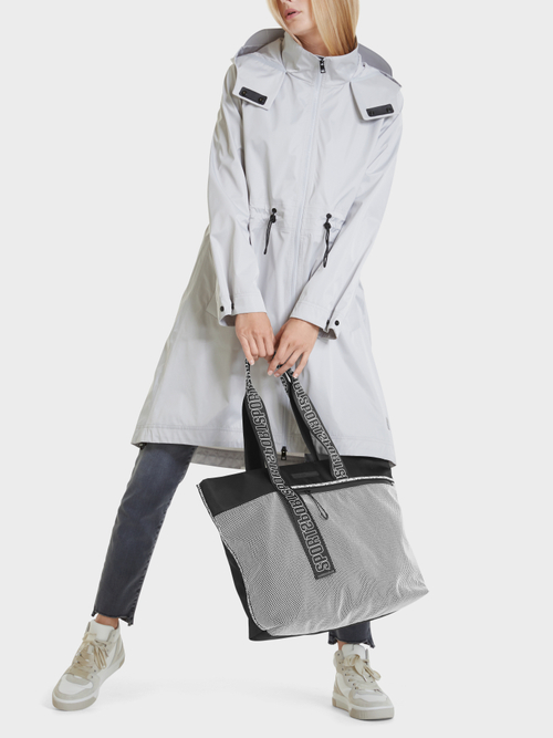 Shopper aus Materialmix
