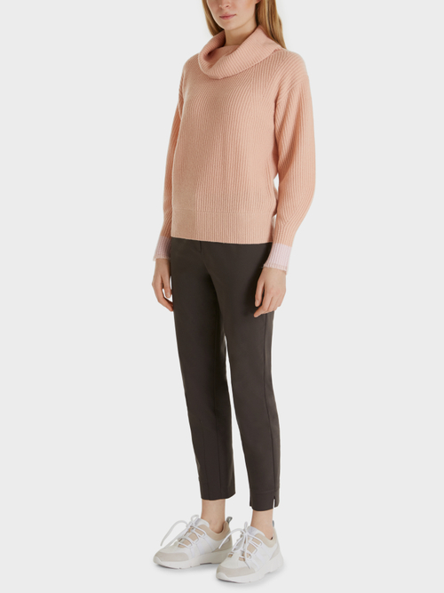 Rollkragenpullover mit Kaschmir