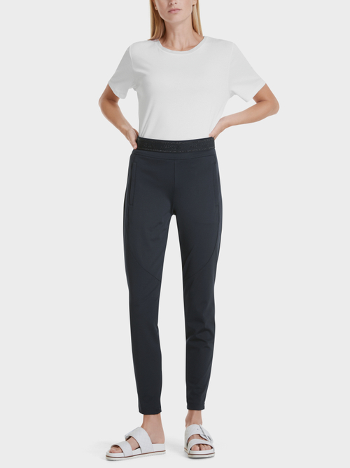 Stretchhose mit Logobund
