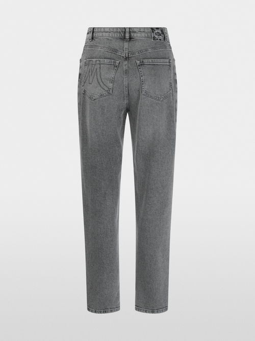 FEURA feminine fit jeans