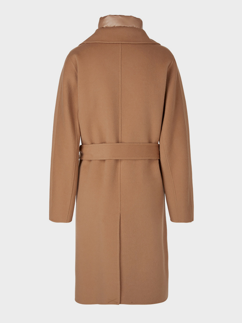 Manteau avec col matelassé