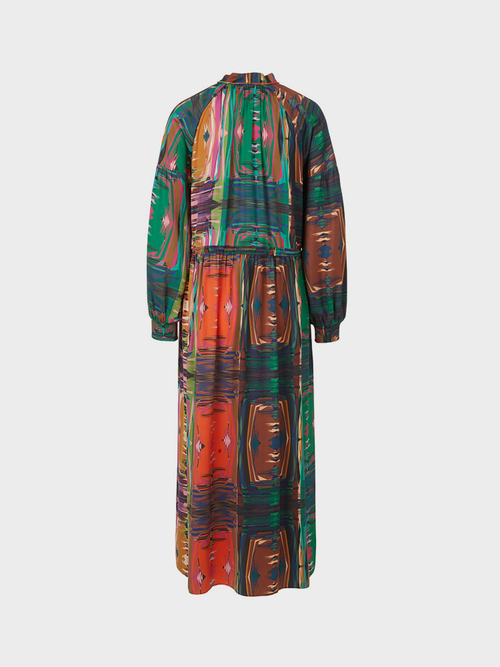 Robe longue en satin fluide