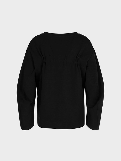 Sweatshirt with wide sleeves