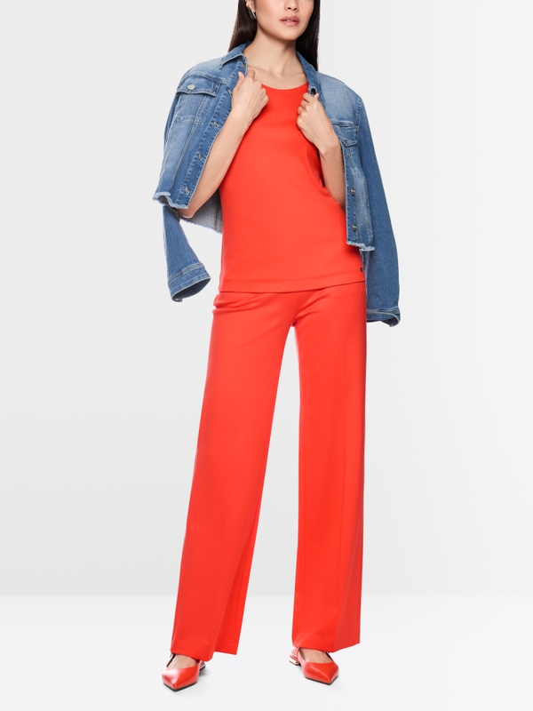 Slim-fit T-shirt with 3/4 sleeves