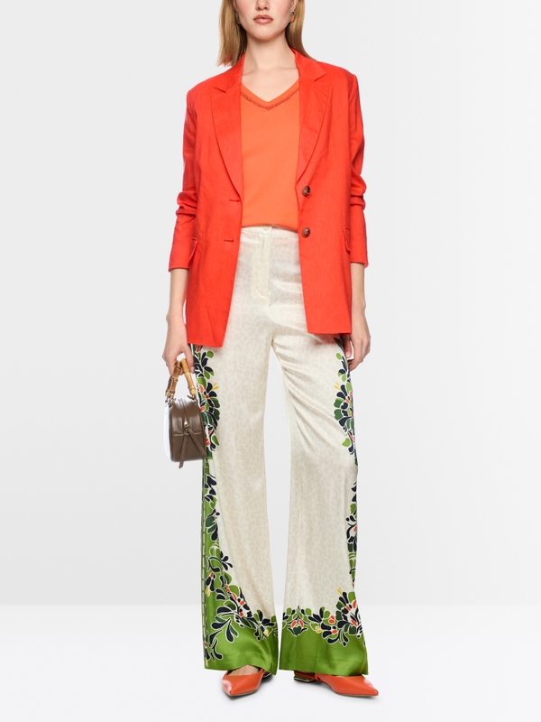 Long blazer with shoulder pads