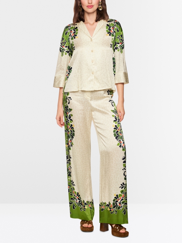 Blouse with leopard hibiscus print