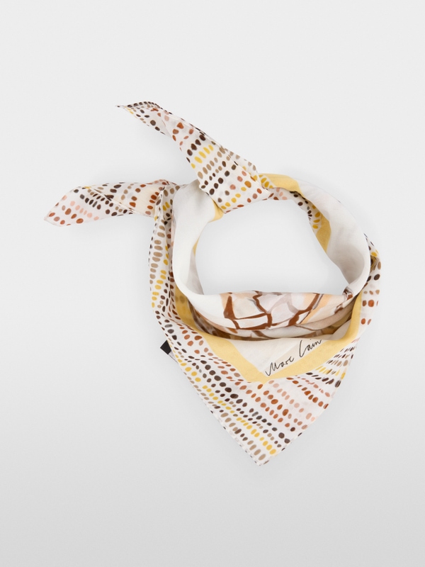 Square scarf with mixed prints