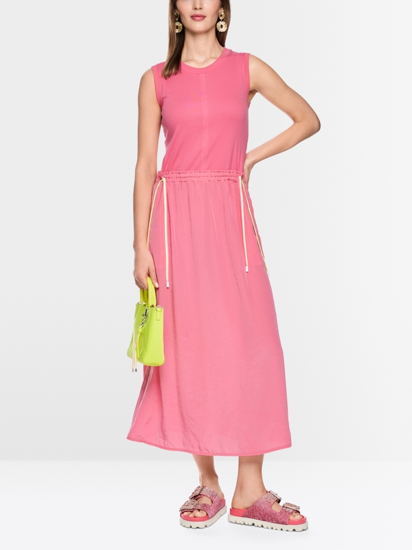 Sleeveless midi dress with drawstring