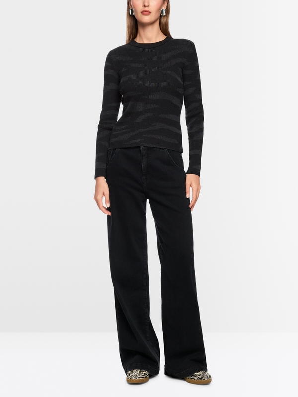 Pull en maille côtelée tricoté en Allemagne