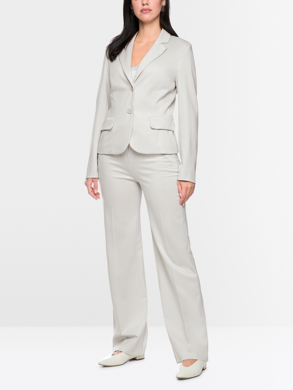 Fitted stretch blazer with lapels