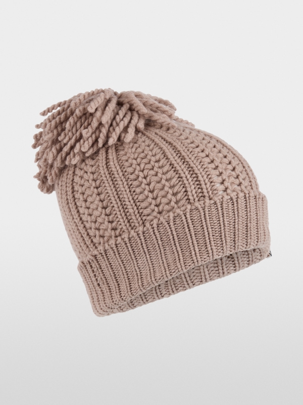 ‘Knitted in Germany’ pom-pom hat
