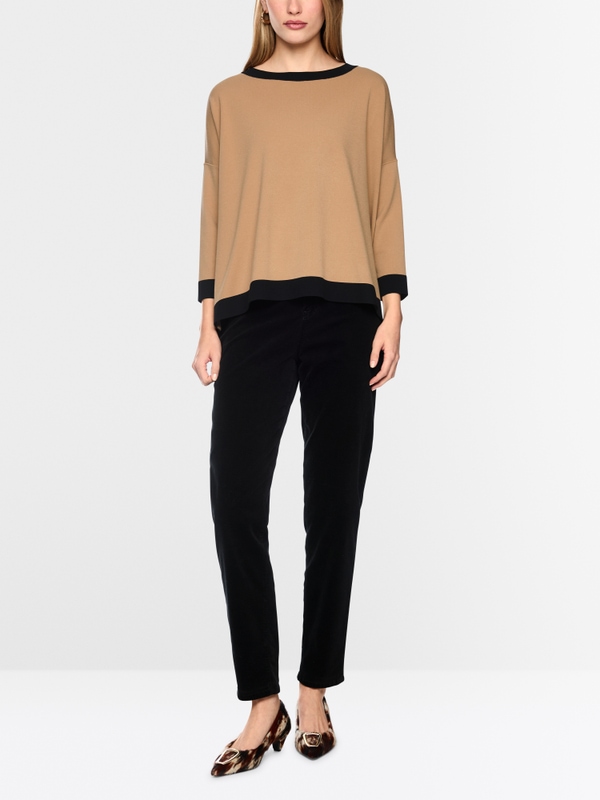 Oversized jumper with contrasting trim