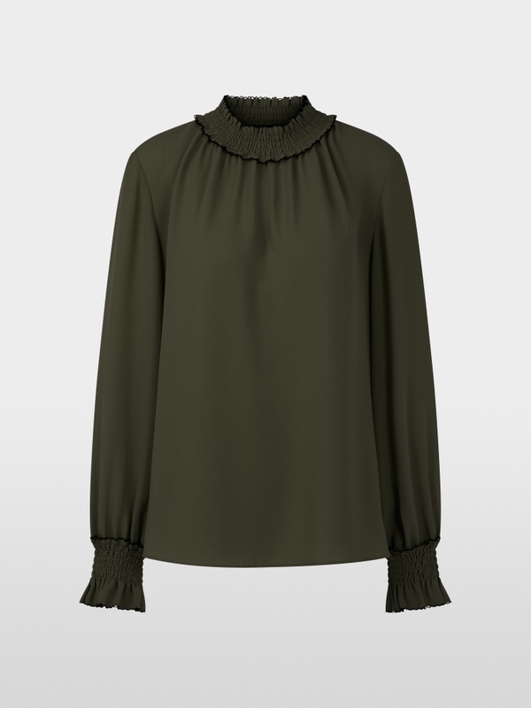 Loose-fitting blouse with smocking