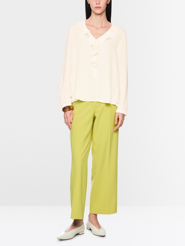 Blouse with flounces