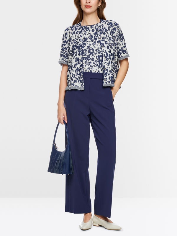 ‘Knitted in Germany’ top
