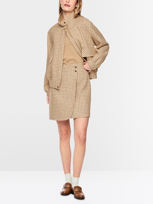 Houndstooth mini skirt