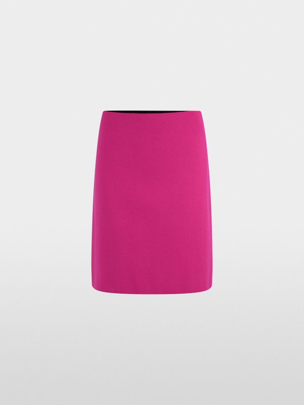 Fine-knit mini skirt Knitted in Germany