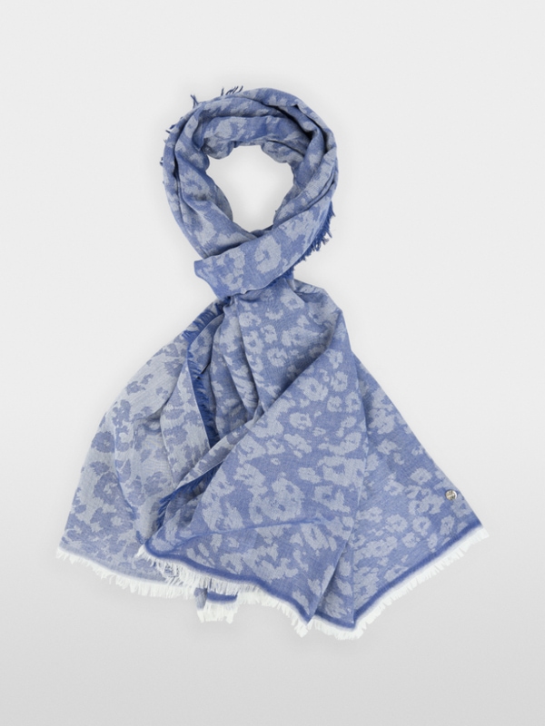 Leopard-print scarf