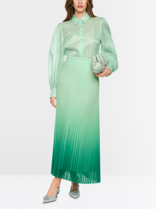 Pleated skirt with colour gradient