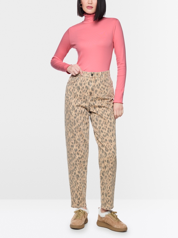 Fitted turtleneck shirt