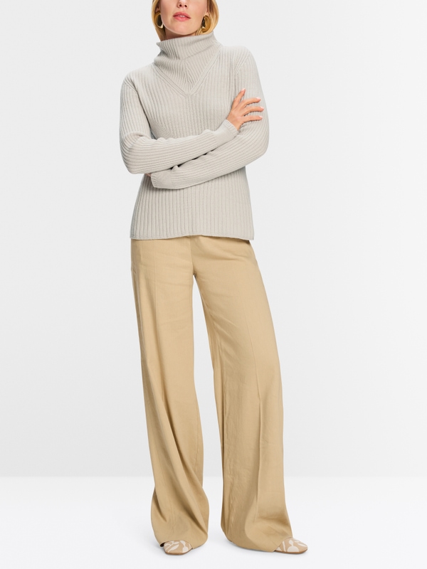 Stehkragen-Pullover Knitted in Germany