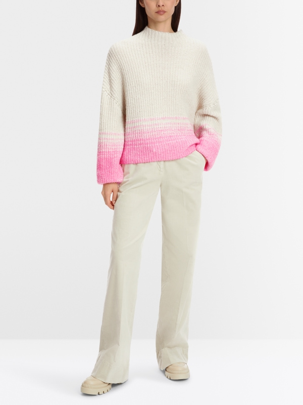 Oversized-Pullover Knitted in Germany