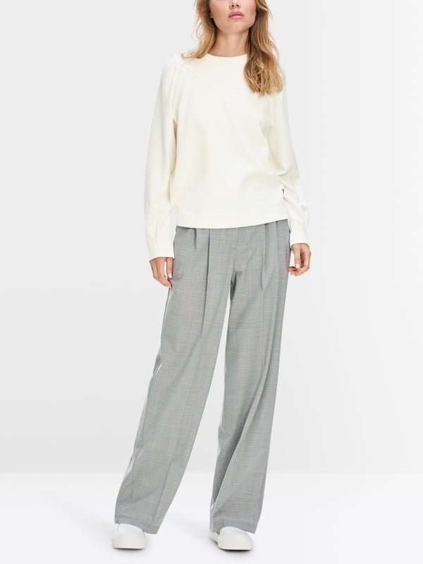 Sweat-shirt féminin avec empiècement aux épaules