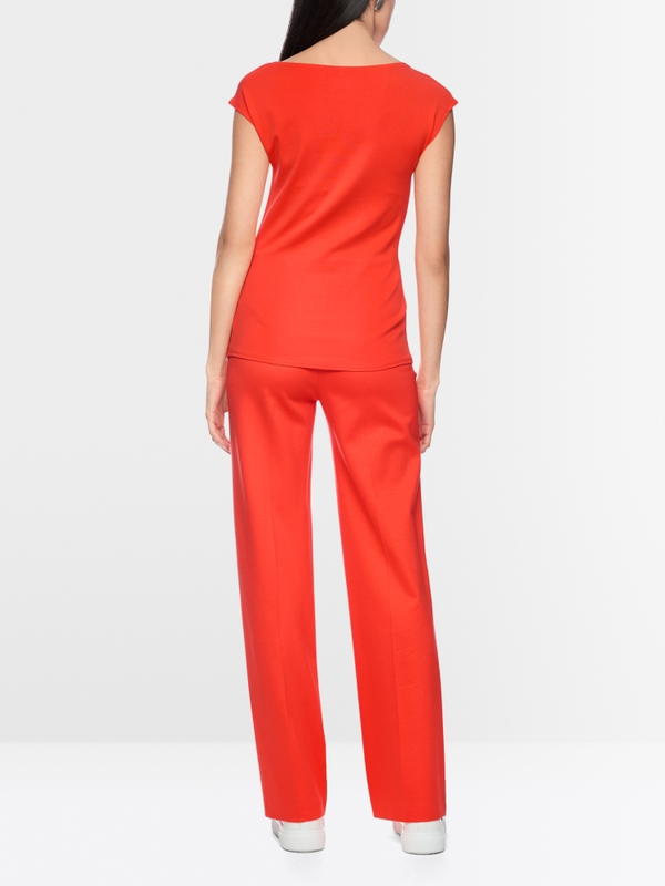 T-shirt with cut sleeves