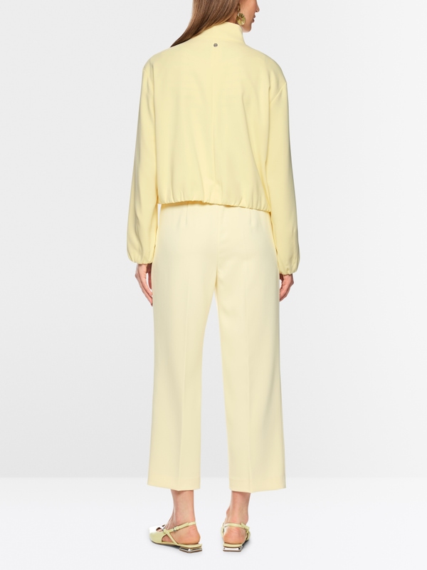 Jacket with small stand-up collar